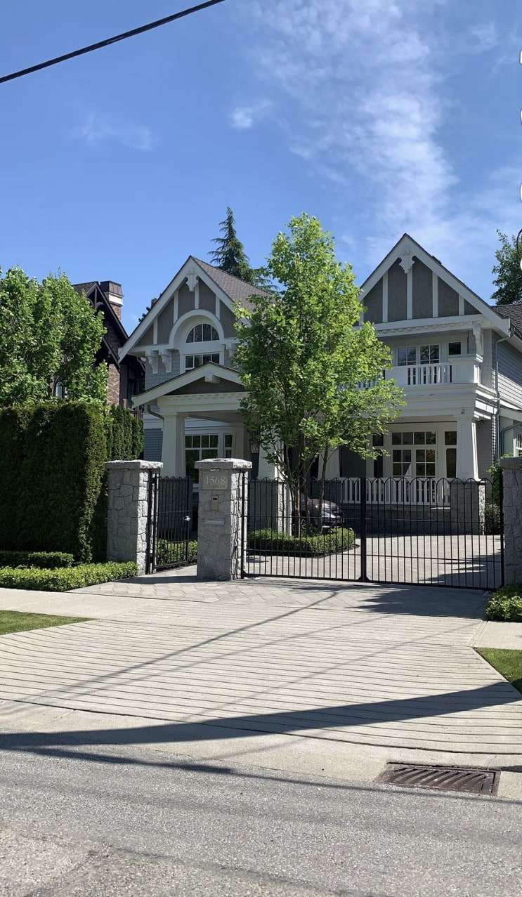 House wash paver cleaning pool deck cleaning in shaughnessy vancouver bc