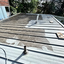 Metal-Roof-Washing-in-Vancouver-BC 3